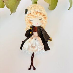 Broche Muñeca